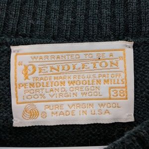 Vintage Pendleton Women's Green Sweater